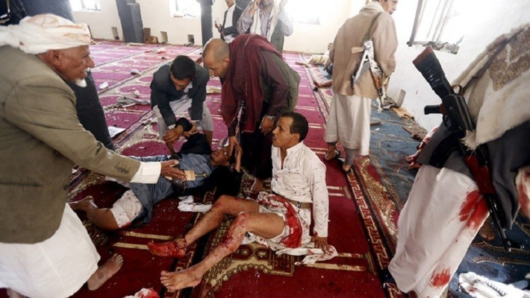  في بيانين : داعش اليمن تتبنى  .. والقاعدة تنفي صلتها  بتفجيرات مسجدي صنعاء 