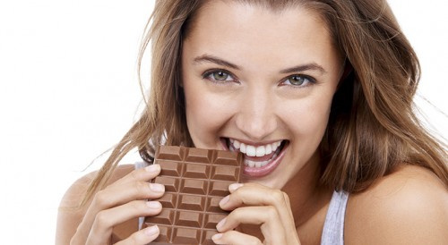 تحمي من مرض خطير.. دراسة تكشف عن فائدة جديدة للشوكولاتة.