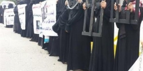 الحـوثيون اختطفوا 120 امرأة في #صنـعاء