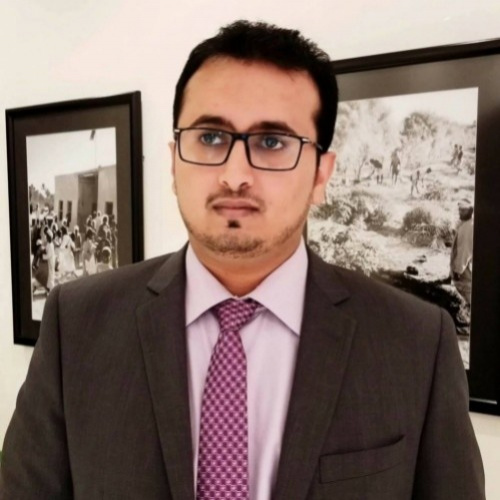    العولقي يؤكد سيطرة #الحـزام_الأمني على معسكر عومران بمودية