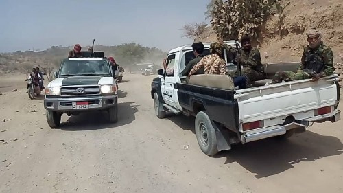 قوات الحزام الامني ب#الضالع تنفذ حملة لازالة نقاط الجباية والتقطع في خط حجر وتعتقل 30شخصآ  