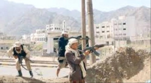 مليشيات الحشد التابعة لحزب الإصلاح توسع رقعة المواجهات في #تعـز وتمارس انتهاكات بشعة