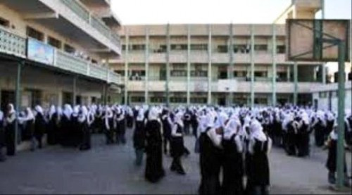   مليشيات #الحـوثي تختطف طالبة ثانوية من أمام مدرستها في #صنـعاء