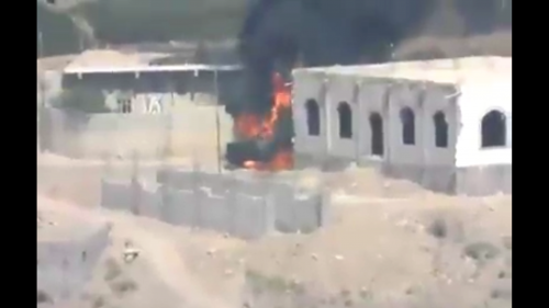  #الضالع.. القوات الجنوبية تدك مواقع للحوثيين وتدمر دبابة غربي قعطبة (صورة)