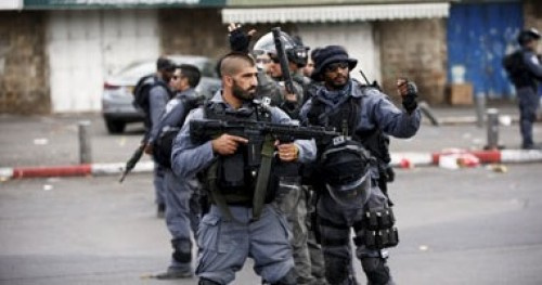توجيه اتهامات لإسرائيلى بالإعتداء بعد بصقه على السفير البولندى
