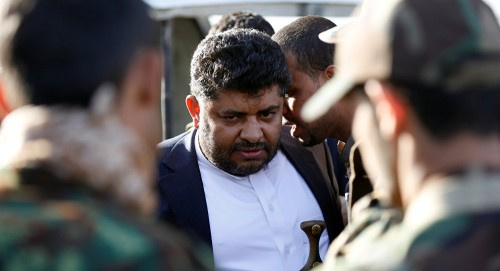 الخلافات الداخلية تعصف بالانقلابيين ..تعرض محمد #الحـوثي لـ5 محاولات اغتيال