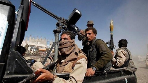 اندلاع اشتباكات عنيفة بين عناصر مليشيات #الحـوثي بمحافظة البيضاء