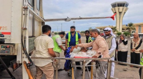 دفعة جديدة من الجرحى يغادرون لتلقي العلاج في مستشفيات #مصـر على نفقة دولة الإمارات