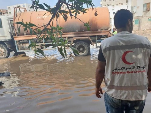رئيس  التحرير  لوكالة  روسية مخلفات الأمطار تهدد عدن بكارثة بيئية