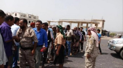 قيادات بانتقالي #الضـالع تزور أسر المفقودين الأربعة من أبناء حالمين