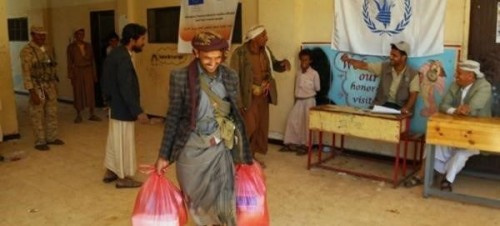 الغذاء العالمي يسلم المساعدات للحوثيين «نقداً».. و#الحوثي يحتفي بالاتفاق