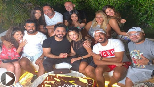 تامر حسني يحتفل بعيد ميلاده الـ42 برفقة بسمة بوسيل ومي عمر