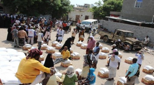 الهلال الإماراتي يغيث سكان مدينة زنجبار بقافلة مساعدات عاجلة