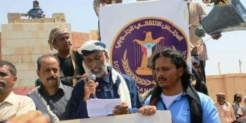 رئيس انتقالي #شبوة يدعو لتفعيل الرفض الشعبي للاحتلال وأعوانه  ويشيد بالمقاومة الجنوبية