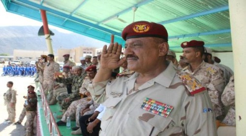 قائد المنطقة الرابعة لـ حكومة الإخوان: قطع الرواتب لن يدفعنا للتنازل عن الحقوق والثوابت الوطنية