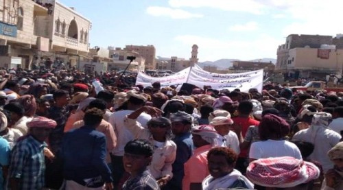 ابناء سقطرى يواصلون تظاهراتهم الرافضة للوجود الاخوان في الجزيرة