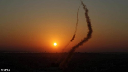 غارات وصواريخ.. التصعيد في غزة مستمر مع سقوط مزيد من القتلى