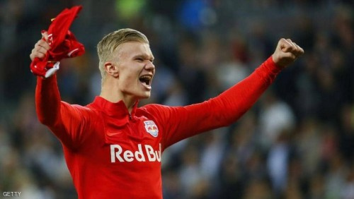 "مرعب أوروبا الجديد" يتوعد ليفربول في دوري أبطال أوروبا