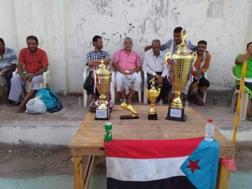 برعاية انتقالي #العاصمة_عدن .. دارسعد يتوج بكأس الاستقلال الوطني لكرة القدم الخماسية