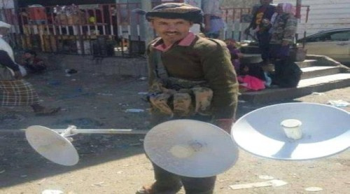 الحوثيون يصادرون شبكات الإنترنت