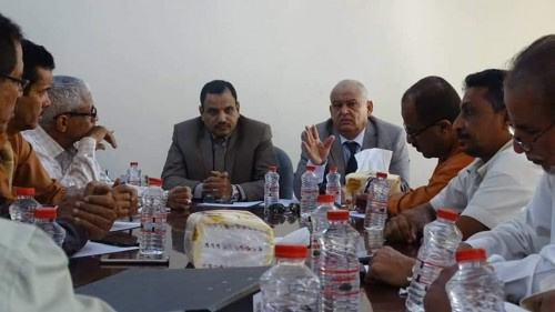 الوالي والسقطري يترأسان اجتماعاً هاماً لبحث سُبل وقف التدمير الممنهج الذي طال المعالم التاريخية والسياحية في #العاصمة_عدن