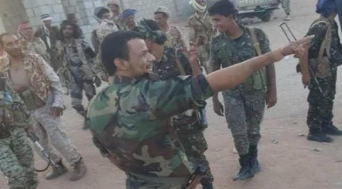 أنباء عن إصابة لعكب في غزو مليشيات الاصلاح لمطارح لقموش