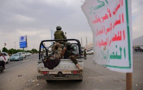  الحوثيون يصادرون منازل مسؤولين سابقين في المخابرات