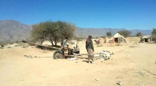 اشتباكات عنيفة في جبهات ثرة وطيران التحالف يحلق فوق مكيراس بأبين