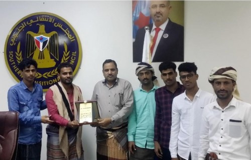 اللواء السقطري يشيد بجهود منتدى طلاب سقطرى بعدن في مجال التأهيل والتدريب للطالب الجامعي