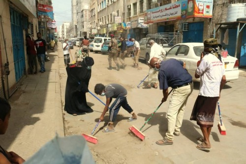 لليوم الثاني.. تواصل حملة النظافة الشاملة بمديريات العاصمة عدن