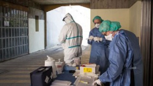 عبر هذا العلاج.. إيطاليا تعلن أول حالات شفاء من فيروس كورونا 
