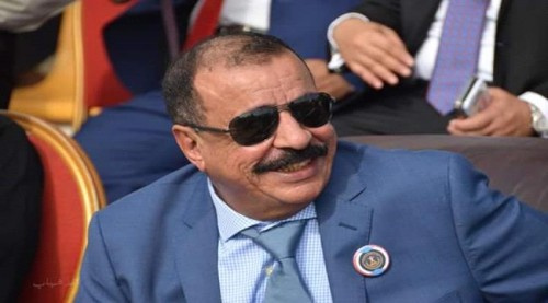 اللواء بن بريك يصدر قراراً بتشكيل لجنة استلام وتسليم لممتلكات انتقالي سقطرى