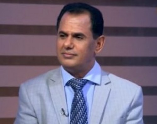 قيادي في المجلس الانتقالي يشن هجوماً لاذعاً على جيش الإخوان والشرعية ويصفه بالجيش الفيسبوكي 