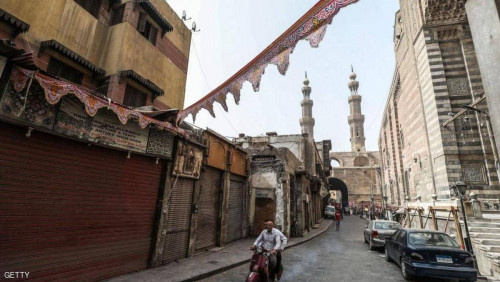 مصر.. خطة من 3 مراحل للتعايش مع كورونا