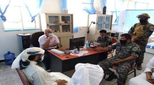 الوالي يدشن العمل في العيادة الداخلية لقوات حماية المنشآت الحكومية بالعاصمة عدن