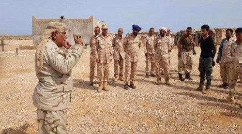 قيادة اللواء الأول مشاه تتفقد مواقع الكتائب العسكرية الجنوبية بسقطرى