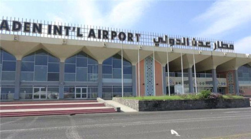 تقرير يكشف التعامل العنصري من قبل سلطات الحكومة وطيران اليمنية مع مطار عدن الدولي