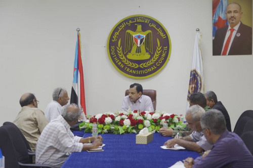 اللواء السقطري يلتقي بممثلين عن هيئة الوفاق الجنوبي