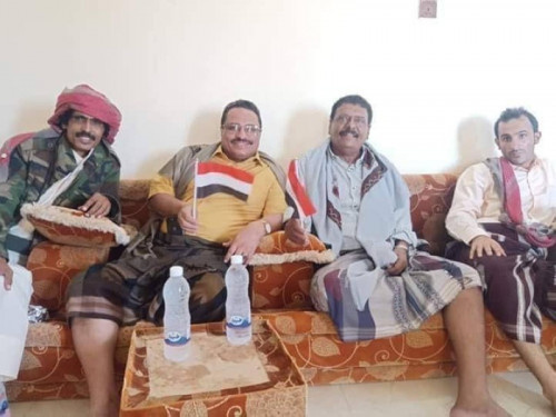 صحيفة "عكاظ" السعودية: جناح قطر في حزب الإصلاح يسعى لتعطيل اتفاق الرياض