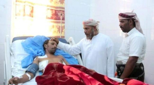 رئيس انتقالي سقطرى يطمئن على صحة الجندي فيصل سعد علي