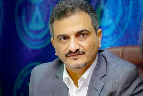أمين عام المجلس الانتقالي يُعزّي في وفاة المناضل الشيخ محمد الصوه الخليفي