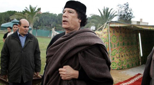 "إخوان اليمن" دخلوا "خيمة القذافي" للتآمر ضد السعودية.. (تسريب جديد)
