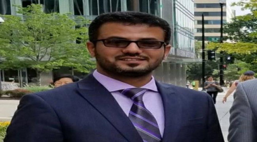 سياسي جنوبي: ليس من المنطق محاربة الانتقالي ثم مطالبته بالقضاء على الحوثي