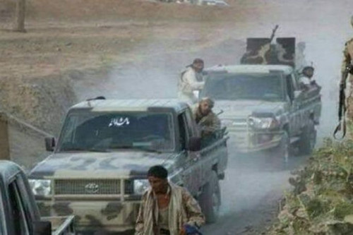 تحذيرات من تفجر صراع مناطقي في تعز بسبب حشود الاخوان إلى التربة