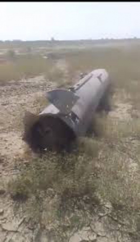 الحوثيون يفشلون في إطلاق صارخ باليستي ليسقط في مناطق سيطرتهم (صور)