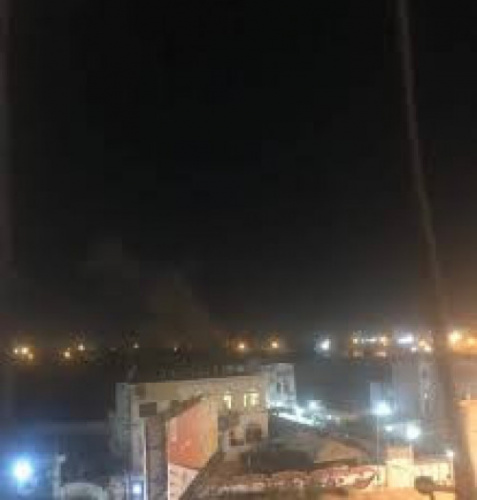 الحوثيون يستهدفون مدينة مأرب بصاروخ باليستي