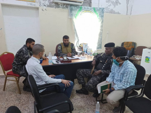 بن عفيف يلتقي وفد منظمة أطباء بلا حدود