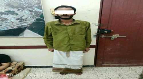 القبض على متهم قام بإطلاق النار على أحد الجنود وإصابة طفل اخر في العاصمة عدن