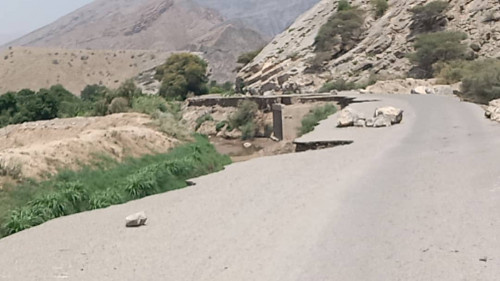 نائب رئيس انتقالي أبين يتفقد الأضرار التي لحقت بطريق باتيس رصد