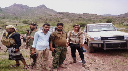 الامداد والتموين العسكري بعدن يرفد الجبهات القتالية في الضالع بقافلة غذائية